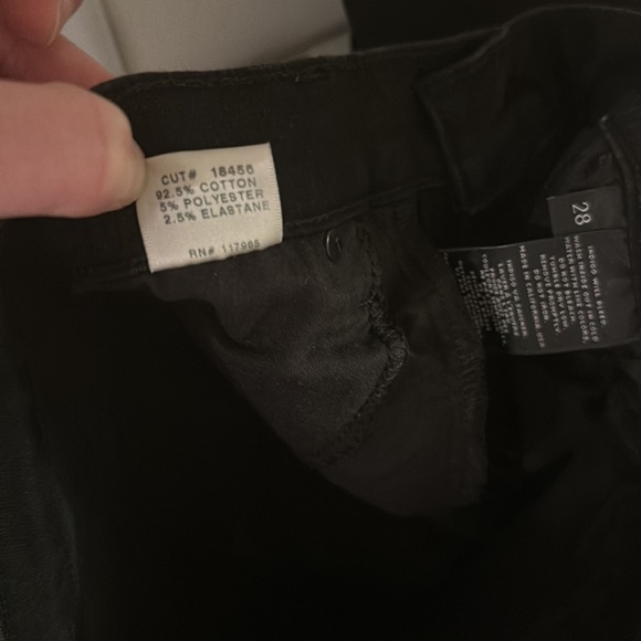 NWT J Brand Alana High Rise Skinny Cropped Black Raw Edge Offbeat Women 28 NEW - Picture 5 of 7